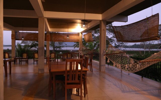 Serene Park Hotel