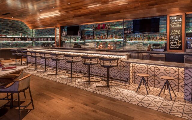 Portola Hotel & Spa at Monterey Bay