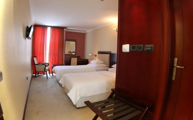 Hotel Bosna