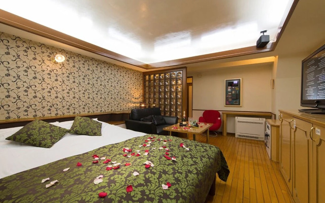 Restay Yashio Adults Only