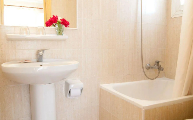 Hostal Montesol