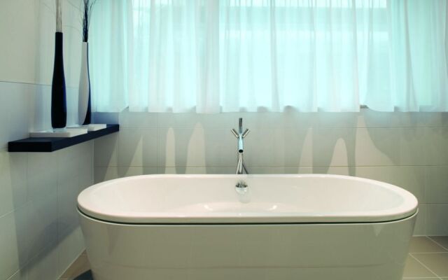 Mövenpick Hotel Amsterdam City Centre