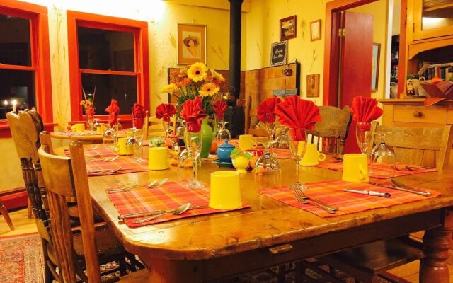 Riversong Inn Retreat