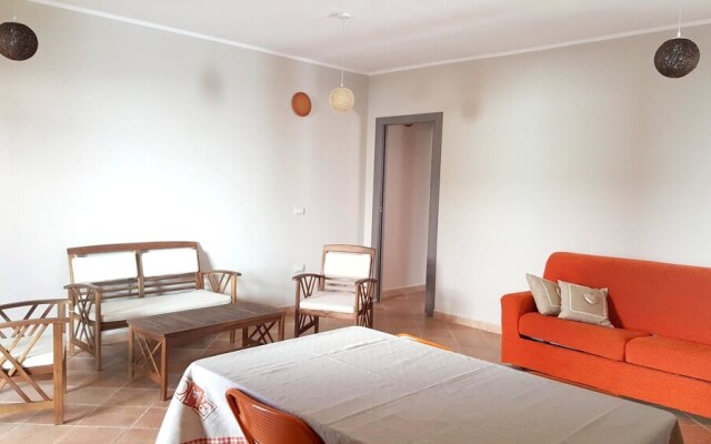 Apartment With one Bedroom in Sant'antioco, With Furnished Balcony - 2
