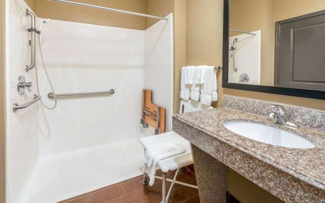 La Quinta Inn & Suites by Wyndham Boutte