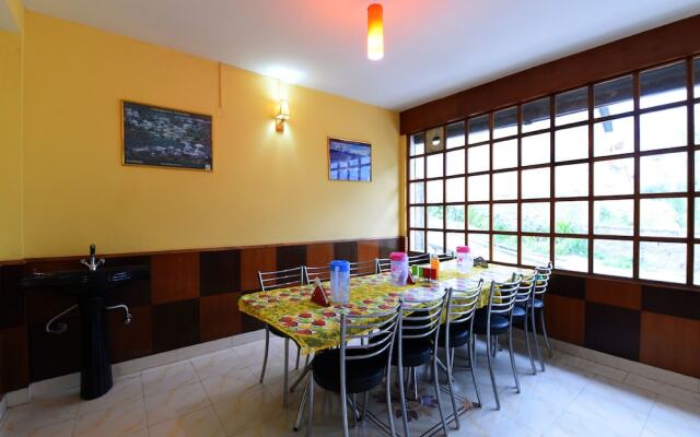 OYO 14257 Home Pleasant Family Studio at Prini