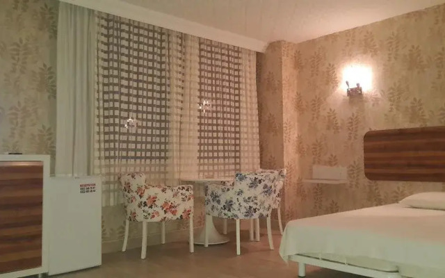 Mavi Park Otel