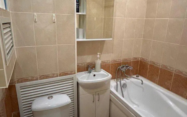 Fan House (Фан Хаус) на улице Серова