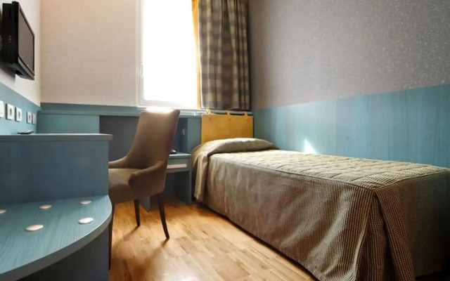 Terminal Hotel