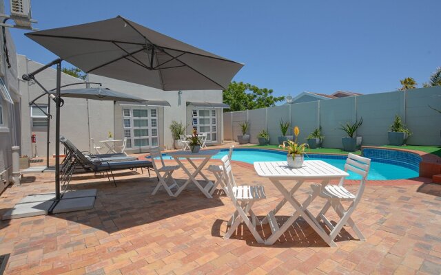 The Blue Sapphire Guesthouse