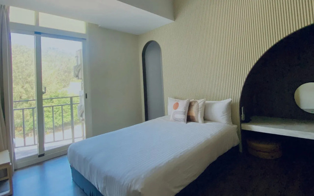 Mini Summer Hostel