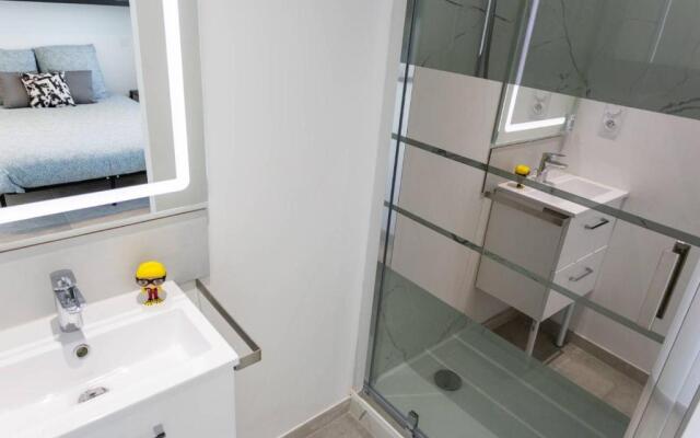 MaxBnb - CLIMATISÉ - T2 37m2 & terrasse 30m2 - Est