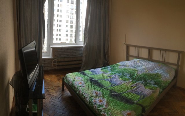 Semyonovskaya Apartments