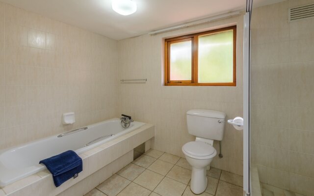 San Lameer Villa Rentals 10312