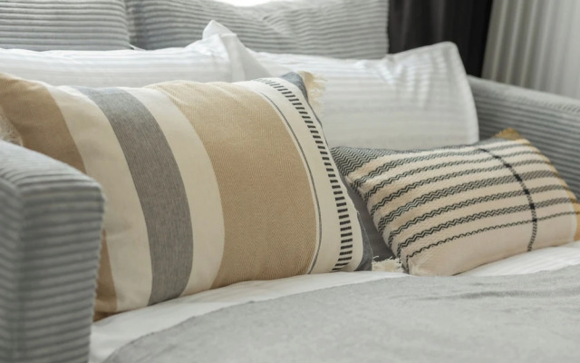 Beautiful Studio Apartments by Renters