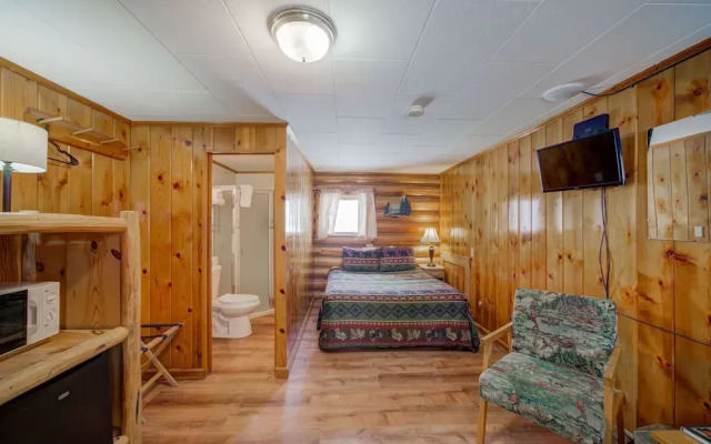 Sportsmans Lodge