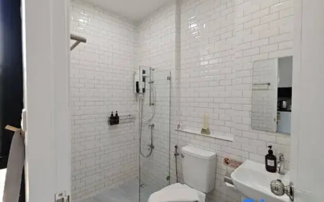 เมตตา เรสซิเด้นซ์ - Metta Residence
