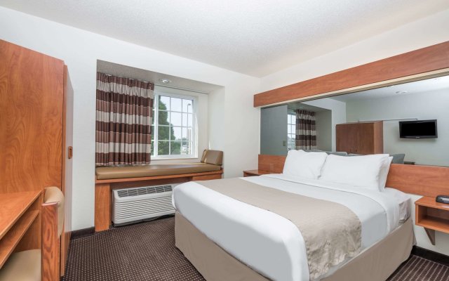 Microtel Inn & Suites by Wyndham Rice Lake