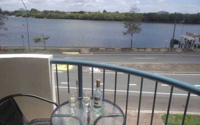 River Sands Apartments