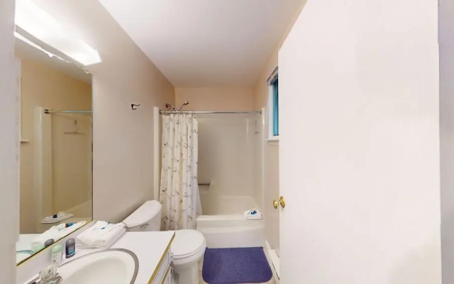 Silver Spring Chalet - GetAway