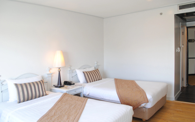 CH Hotel