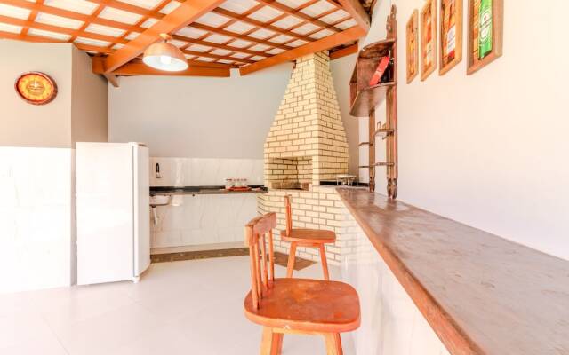 GB60 Excellent House 4 Suites