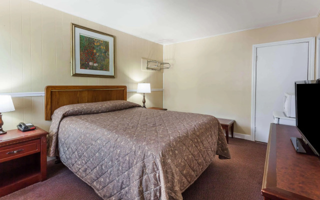 Lincoln Inn Fredericton