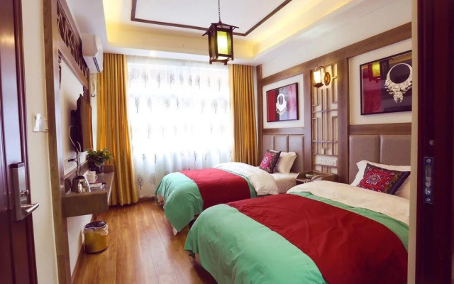 Zhangjiajie Meet Themed Inn