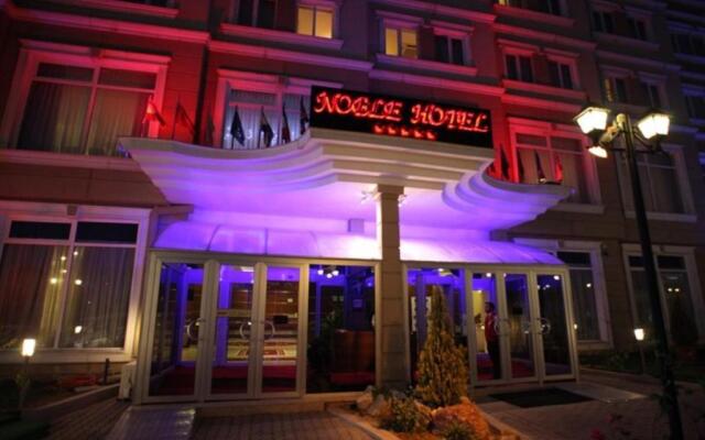 Noble Hotel