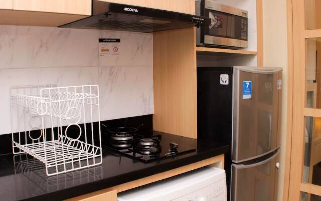 Comfort Studio Room At Oasis Cikarang Apartment