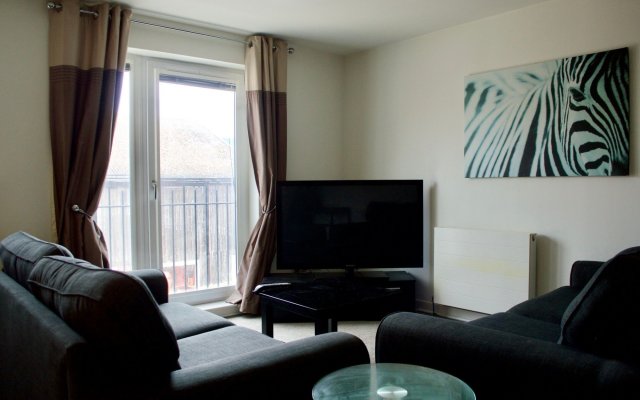 1 Bedroom Apartment By The Sea In Leith