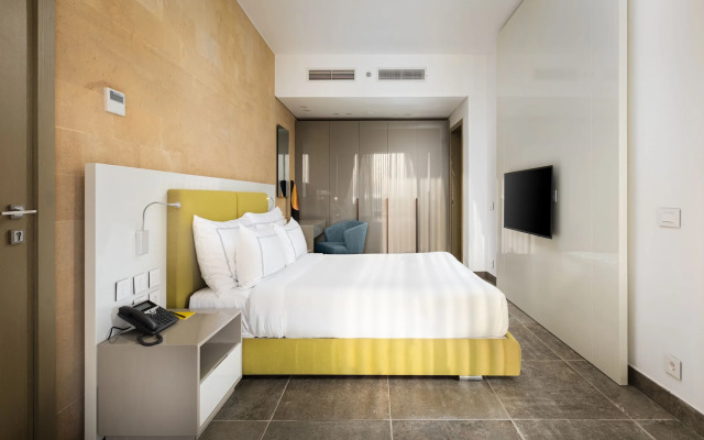 The G Hotel Seashell