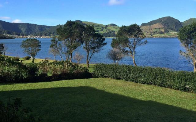 Lake Cottage Azores