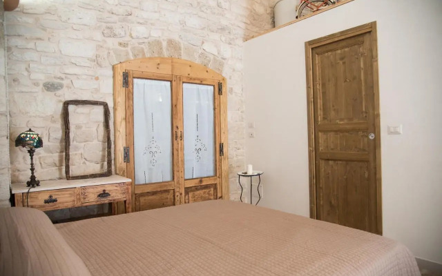 Piazza Duomo - Medieval Puglia's House