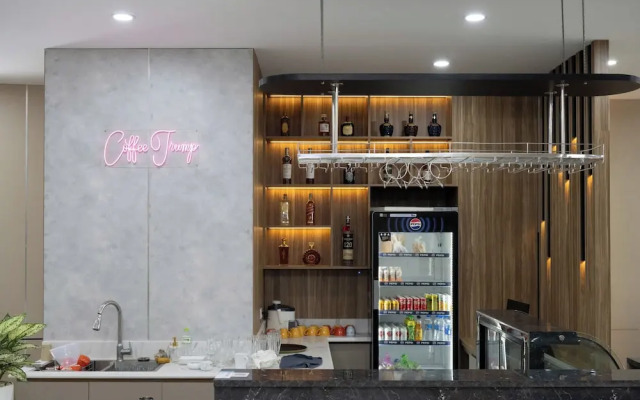 Viet Hoa Hotel & Residence