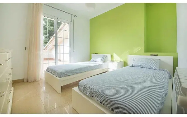 Rubi House