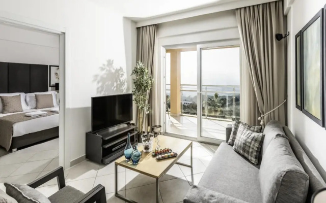 Unique Hotel & Residence