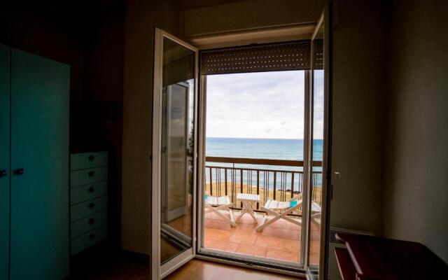 Apulian Escapes - Affaccio sul Mare