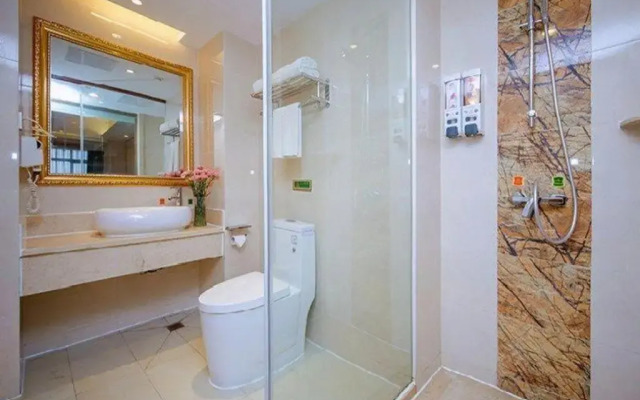 Vienna Hotel (Xiaogan Beijing Road)