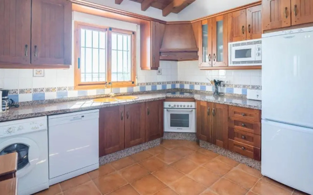 Casa Balcon de la Axarquia Almachar by Ruralidays