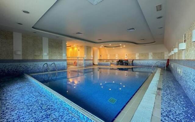 Marina Marvel Room Elite Residences