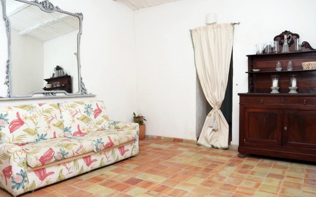 House With 2 Bedrooms in Niscemi, With Wonderful sea View and Enclosed