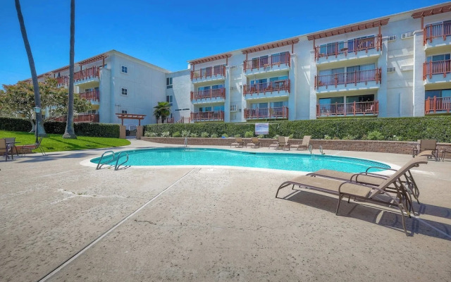 La Costa Gem - Condo for 3!