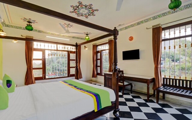 Treebo Trend Karohi Villa With Mountain View