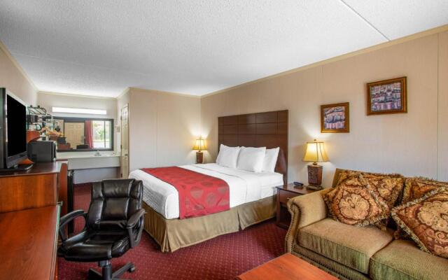 Branson Yellow Rose Inn and Suites