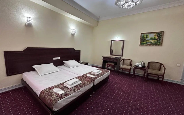 Grand Silk Road Hotel