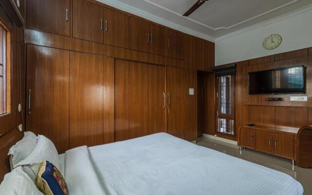 Saffronstays Grandview Haven, Barog