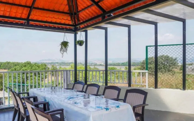 7BHK VILLA with Wonderful View and Good Food