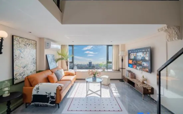 Yingguan Apartment (Guangzhou Lefeng Plaza Shayuan Subway Station Branch)