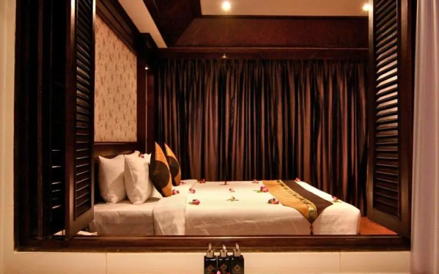 Rayaburi Hotel Patong